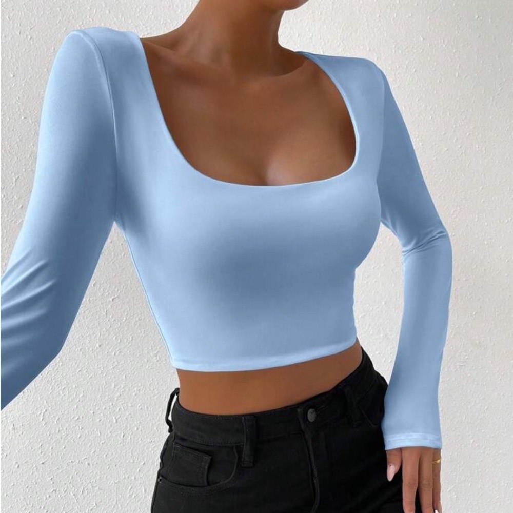 Elegant Blue Long Sleeve Crop Top - Picture 5 of 6